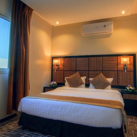 سكناي جابر للأجنحة الفندقية Aparthotel Ar Riyad Esterno foto