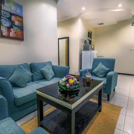 سكناي جابر للأجنحة الفندقية Aparthotel Ar Riyad Esterno foto